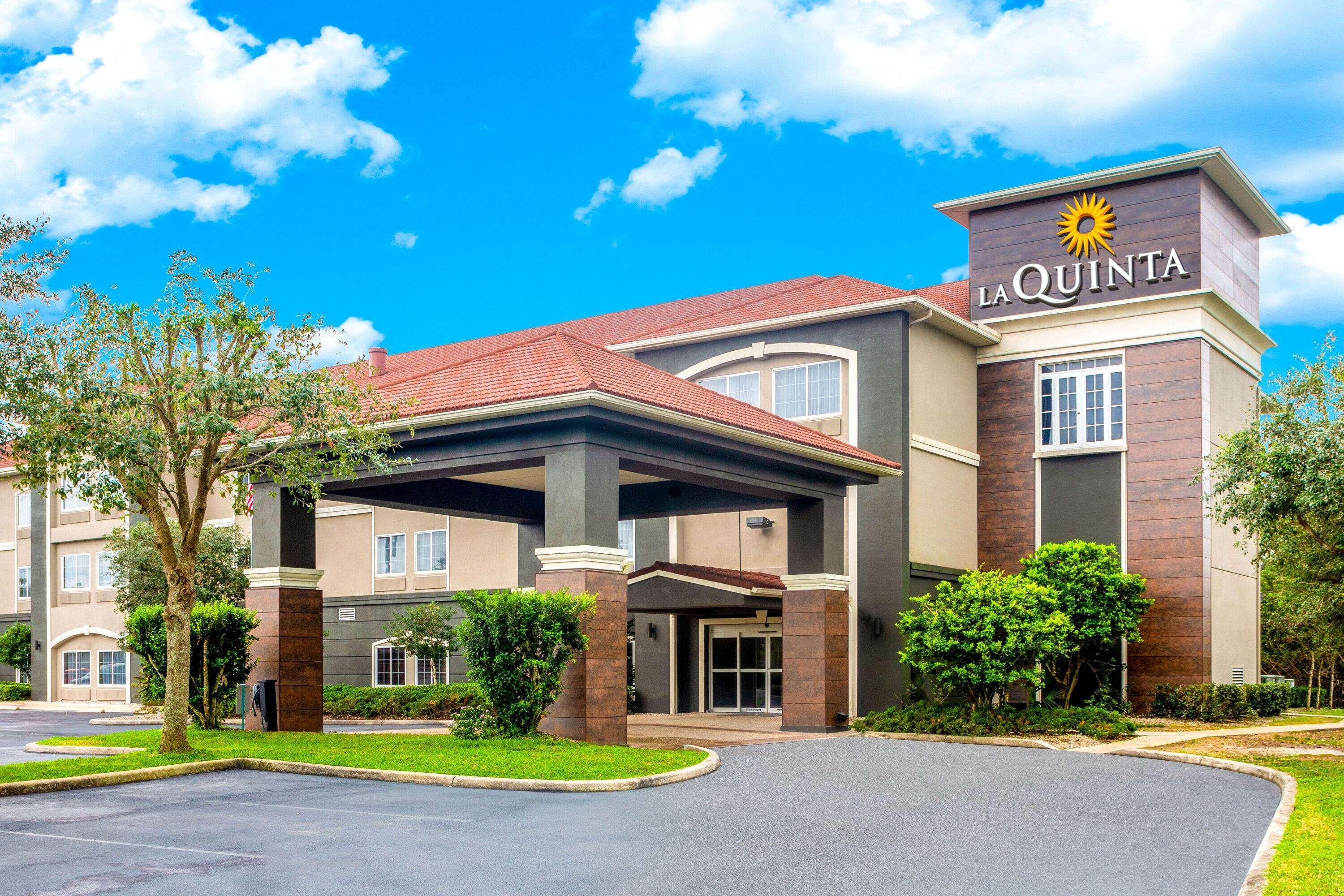 La Quinta By Wyndham Sebring Hotel Exterior photo