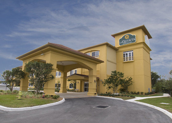 La Quinta By Wyndham Sebring Hotel Exterior photo